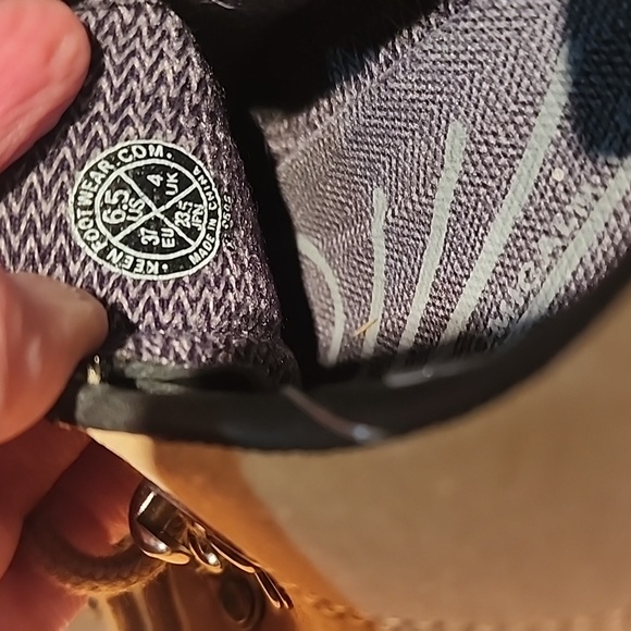 NWOT KEEN XT 0705 Suede Hiking Shoe Womens Size 6.5 Lace Up Outdoor Walking - Picture 7 of 7